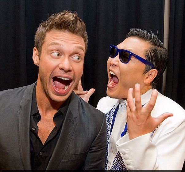 Psy and Ryan Seacrest ah iHeartRadio
