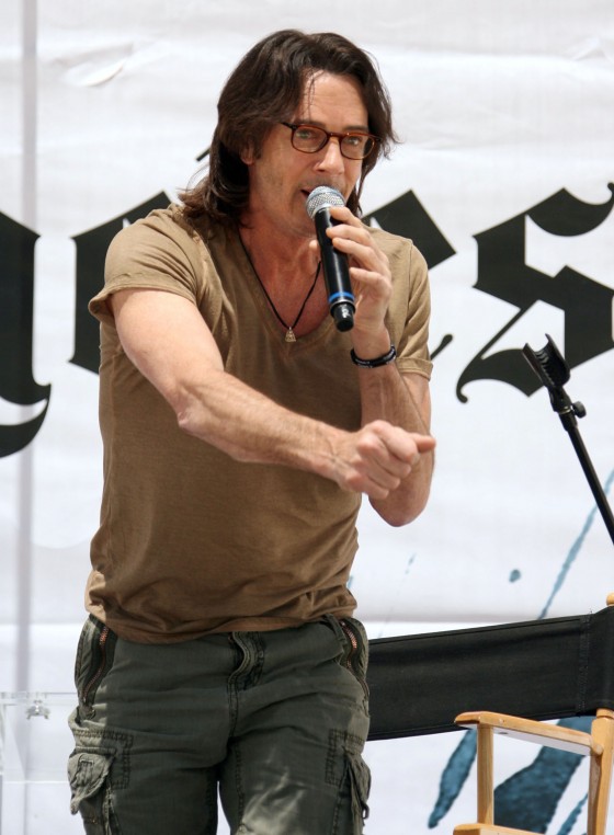 Rick Springfield sings NY City subway