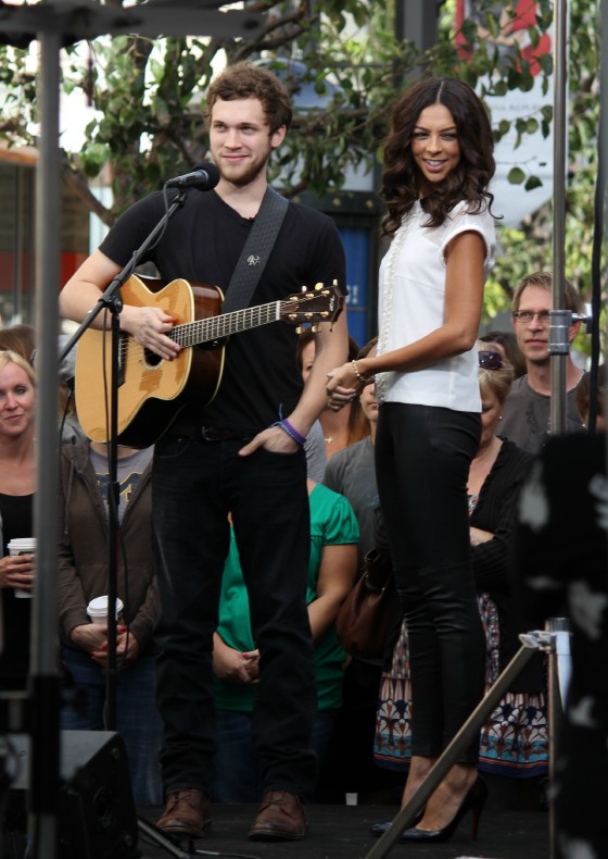 Phillip phillips live in concert