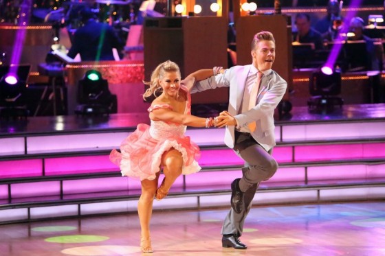 Shawn Johnson and Derek Hough Quick Step October 8, 2012