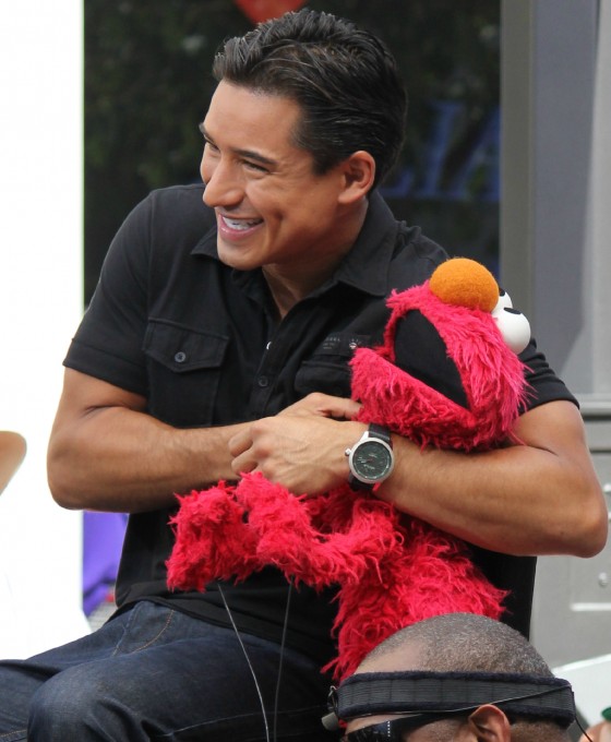 Mario Lopez and Tickle Me Elmo