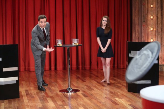 Kristen Stewart on Jimmy Fallon Giant Quarters