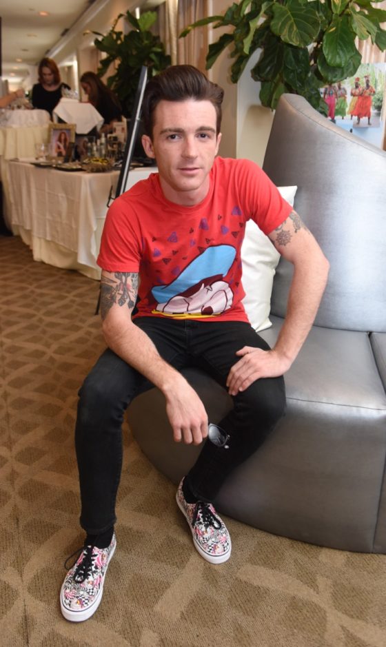 Drake Bell showed off his rocker side at Debbie Durkin’s EcoLuxe Lounge sponsored by Chariot Travelware and Un Joyau Majestueux at The Beverly Hills Hotel in Beverly Hills, CA.
